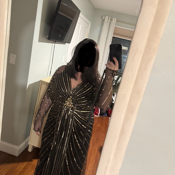 Zouzou Crystal-Encrusted Plus Size Evening Gown size 18 - Picture 4 of 4